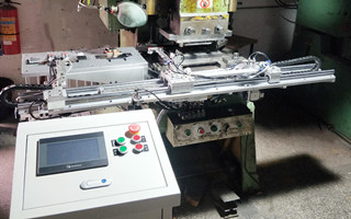 不銹鋼片沖壓沖床自動上料機(jī)