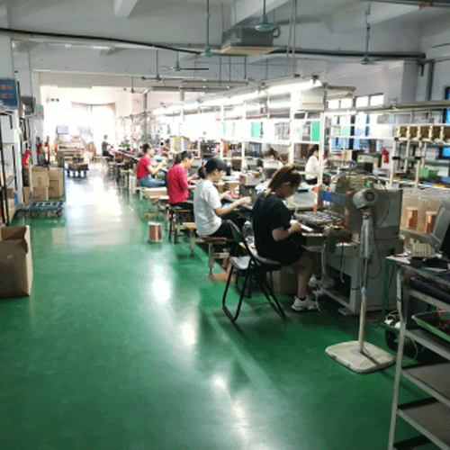 生產(chǎn)車間一角 生產(chǎn)車間一角