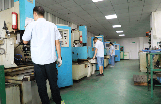 高準(zhǔn)沖壓模具