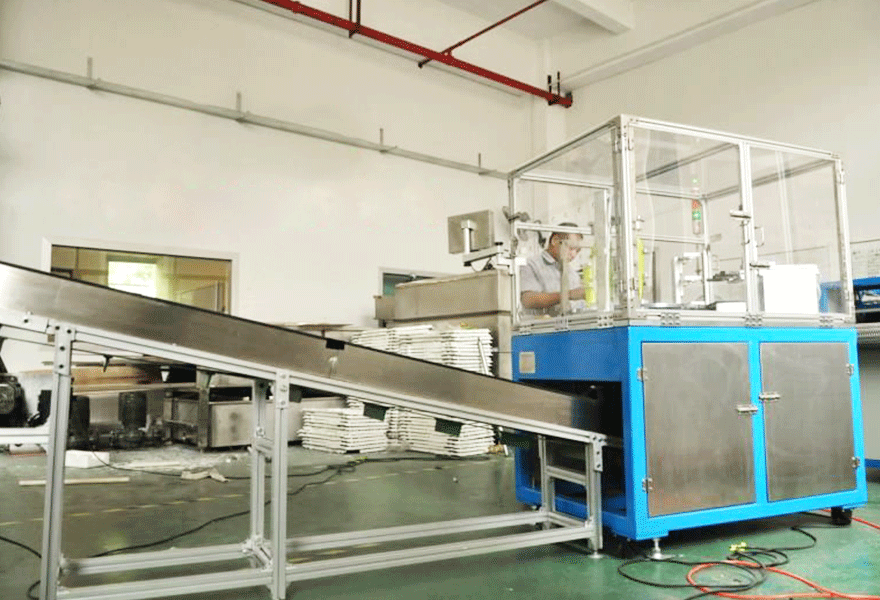 半自動凳腿裝配機(jī) 半自動凳腿裝配機(jī)